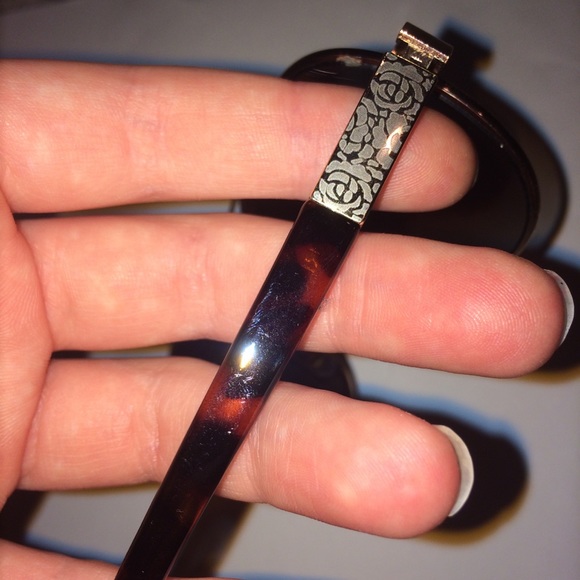 Aviator Sunglasses - Picture 3 of 3